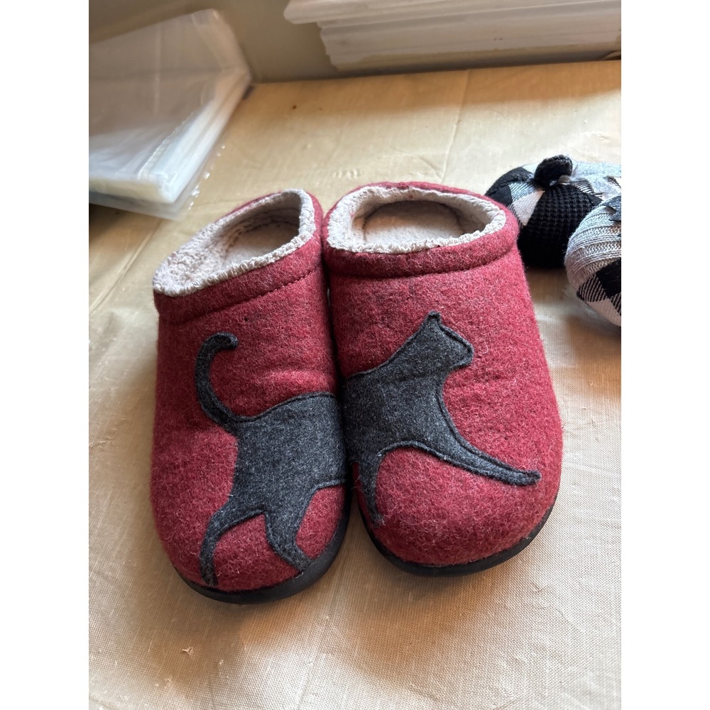 L.L.Bean Black Cat Slippers Womens 10 Red Wool Halloween themed